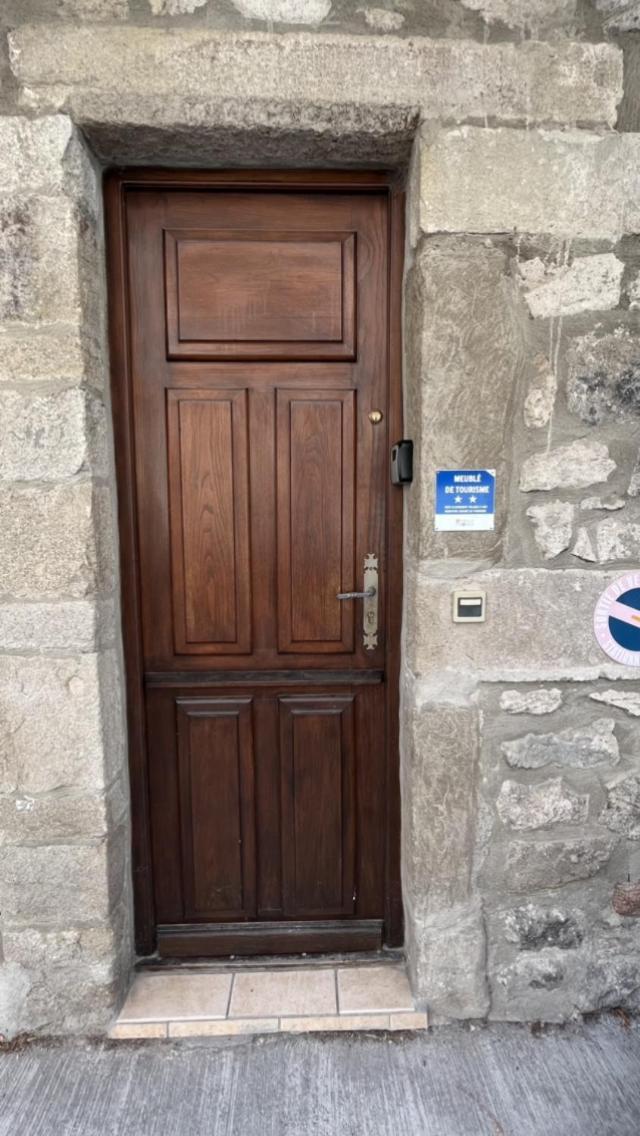 Appartement Jaujac Kültér fotó
